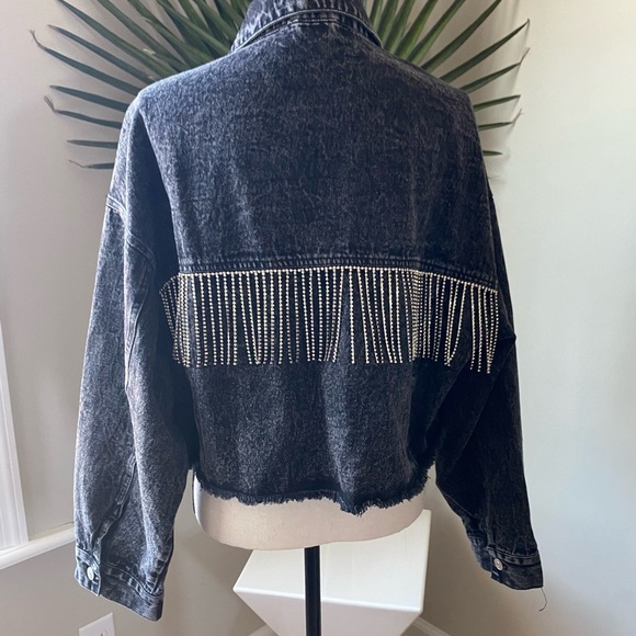 Pink Lily Krista Horton Charcoal Fringe Denim Jacket M - Picture 4 of 9